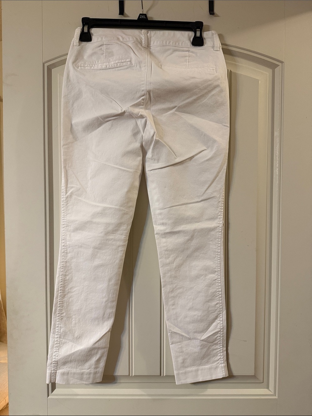 Old Navy Pixie Pant - Picture 3 of 3